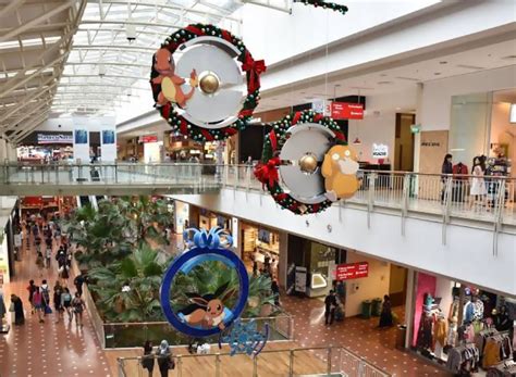 Entertainment & Shopping Mall .